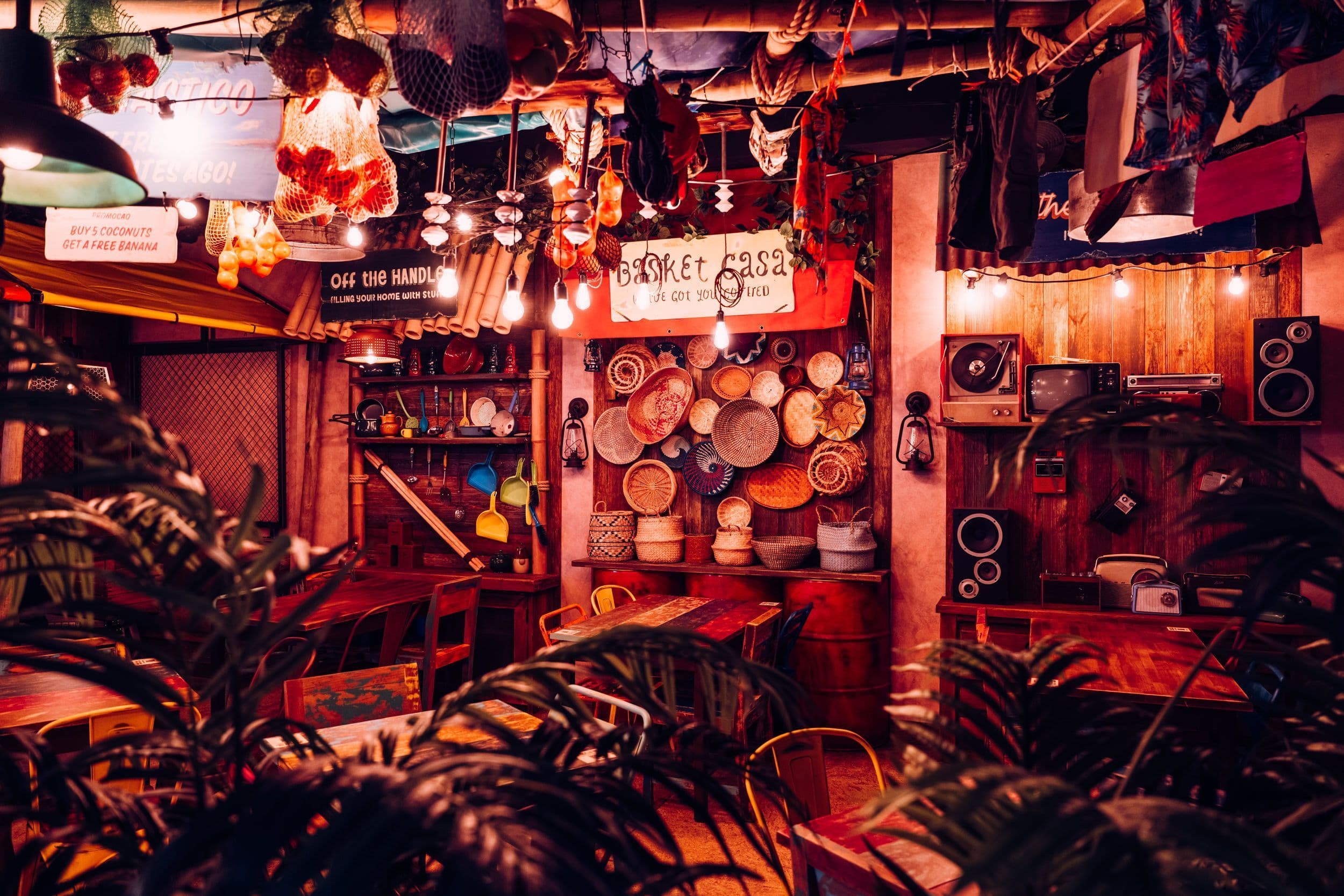 Image of the Market at Treetop Golf in Metrocentre